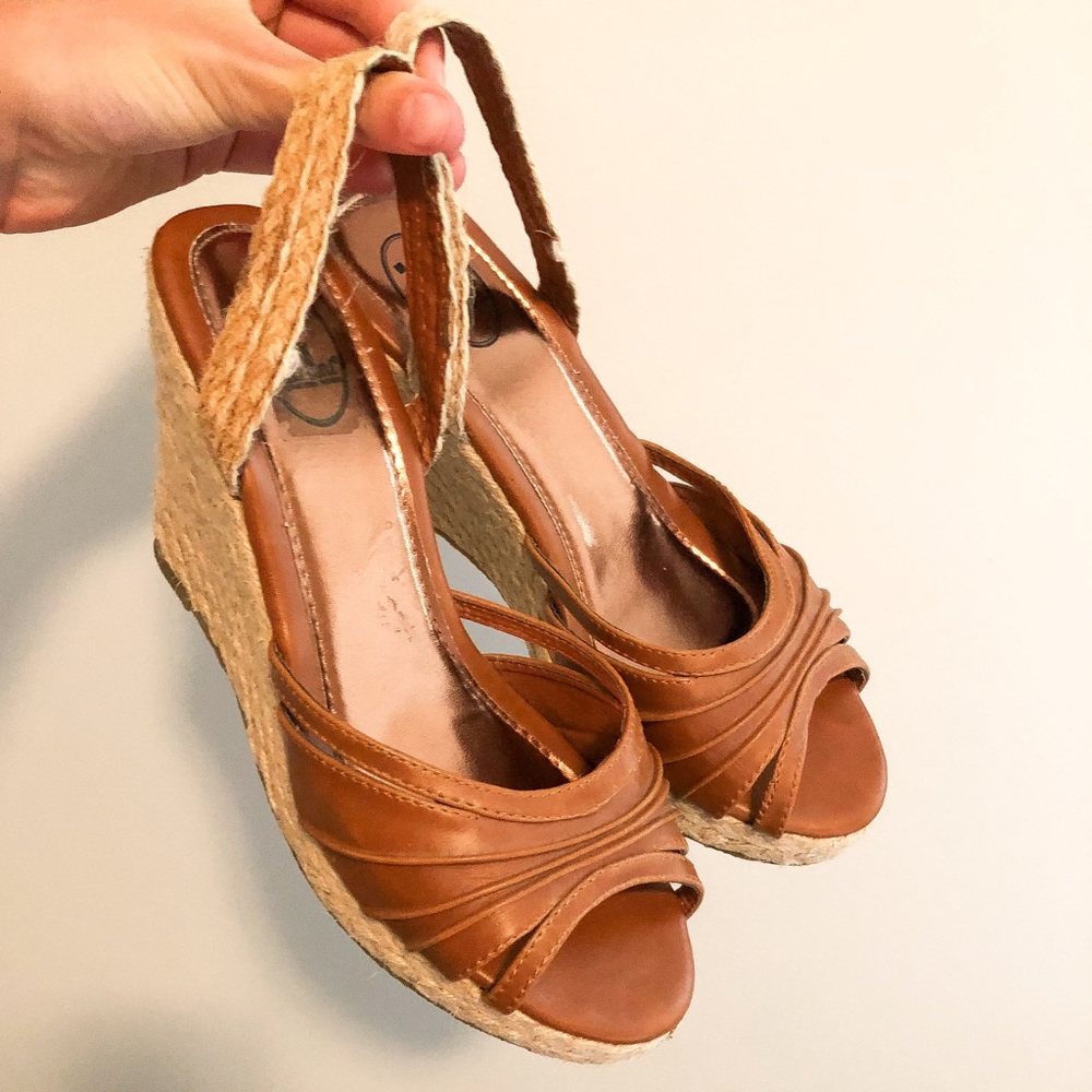 Brown Wedges